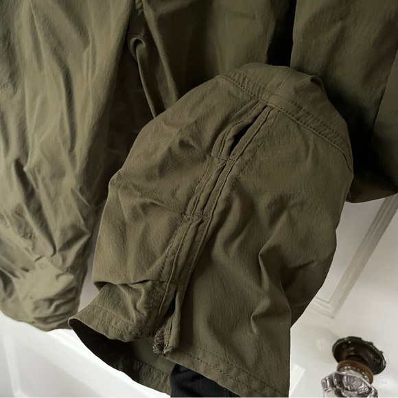 Prana Cropped Cargo Hiking Pants - Picture 4 of 6
